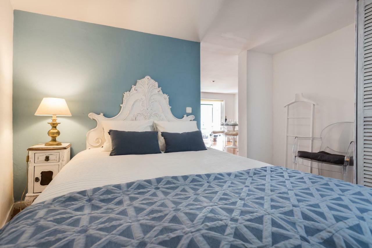 Charming Apartment Travessa Do Alcaide Lisboa Exterior foto